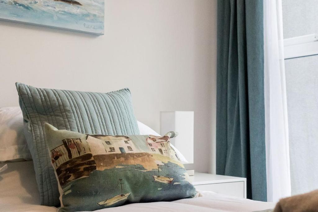 Stylish Town Centre Apartment, W Parking, Nr Beach Bournemouth Ngoại thất bức ảnh