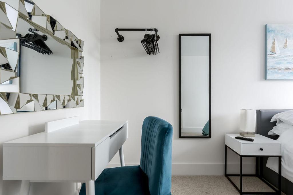 Stylish Town Centre Apartment, W Parking, Nr Beach Bournemouth Ngoại thất bức ảnh